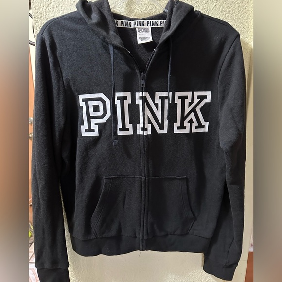 EUC PINK Victoria’s Secret HOODIE - Picture 2 of 9